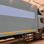 Scania P320 6×2 10 Tyre Rear Lift Insulated Box Van - thumbnail