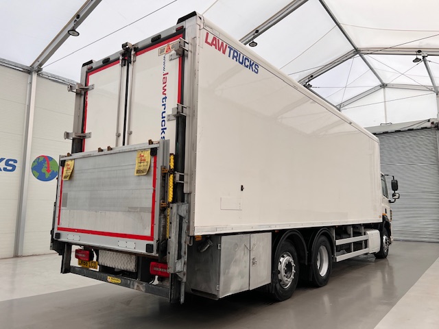 DAF CF 290 6×2 Rear Steer Fridge Box