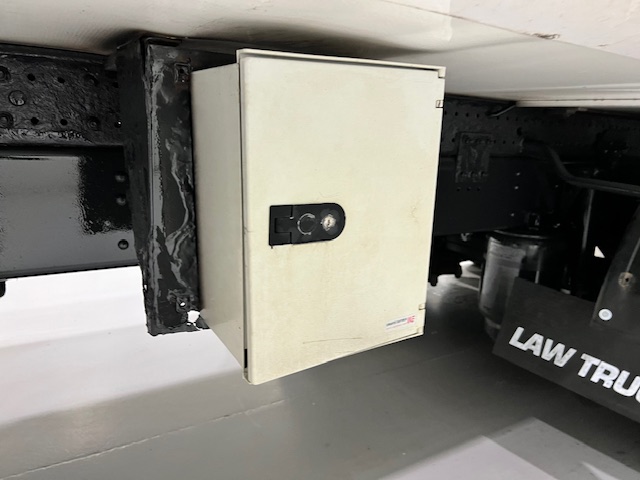 Scania P280 6×2 Rear Lift Day Cab Fridge Box Manual