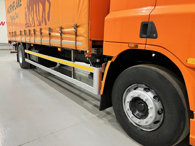 DAF CF65 220 Sleeper Cab Curtainsider