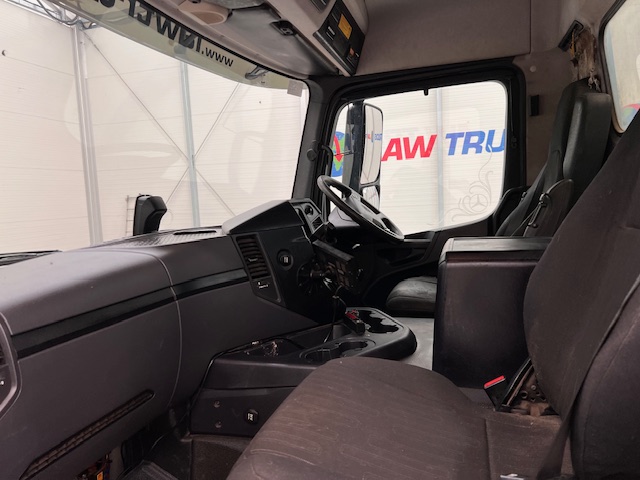 Mercedes Arocs 1824 Day Cab Skip Loader