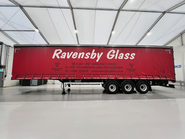 Montracon Tri Axle 4.2m Curtainsider Trailer Moffat Brackets
