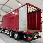 Mercedes Actros 2533 6×2 Sleeper Cab Curtainsider - thumbnail