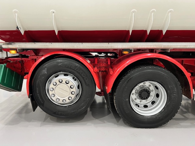 Volvo FM 300 6×2 20,000 Litre Fuel Tanker