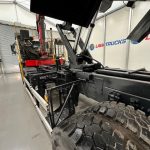 Volvo FM 370 8×4 Steel Tipper Grab - thumbnail