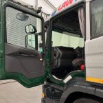 Scania P94 260 10 Tyre Sleeper Cab Flatbed - thumbnail
