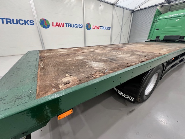 Scania P94 220 4×2 Sleeper Cab Flatbed
