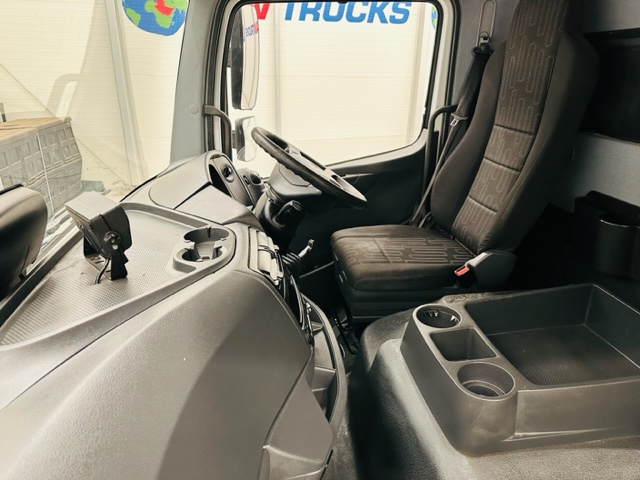 Mercedes Atego 816 Day Cab Box Van