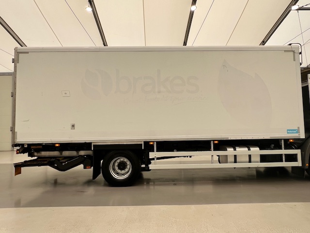 Mercedes Axor 1824 Day Cab Box Van
