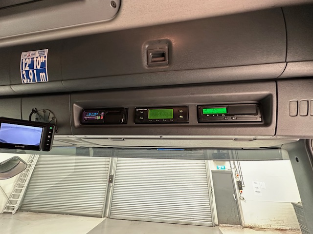 Scania P250 4×2 Sleeper Cab Fridge Box