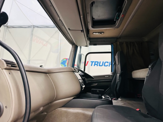 DAF CF65 220 Sleeper Cab Box Van