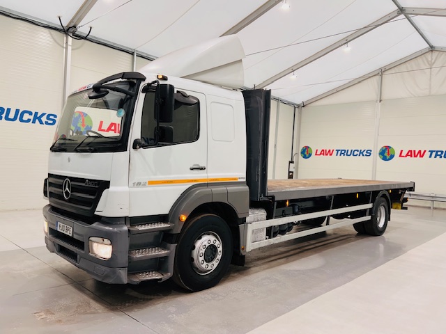 Mercedes Axor 1824 Sleeper Cab Flatbed