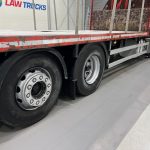 Scania P280 6×2 Rear Lift Flatbed with Crane - thumbnail