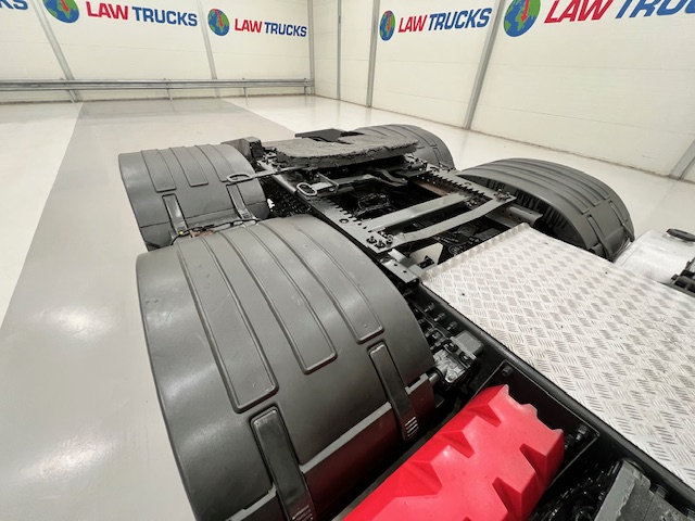 Volvo FH 500 6×2 Midlift Tractor Unit