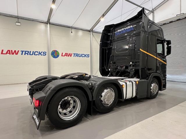 Scania R450 6×2 Midlift Highline Tractor Unit