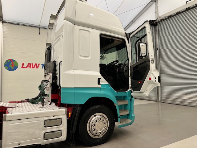 DAF CF 460 6×2 Midlift Tractor Unit