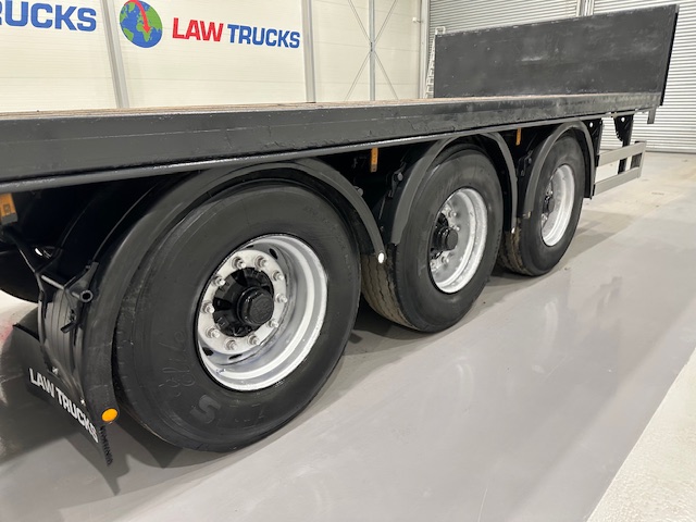 Montracon Tri Axle Flatbed Drawbar Trailer