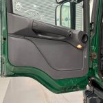 Scania P94 260 10 Tyre Sleeper Cab Flatbed - thumbnail