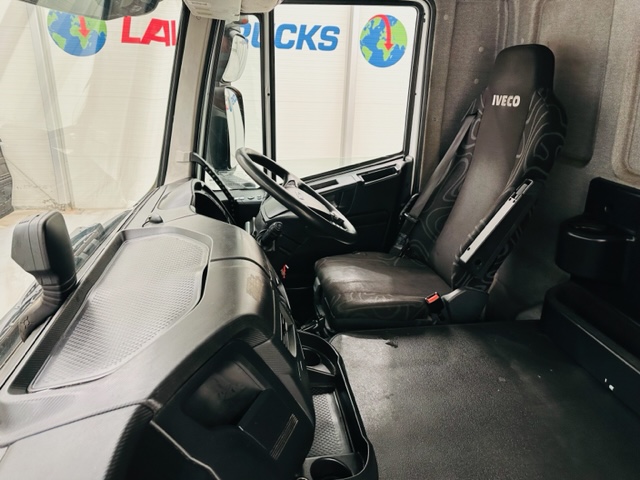 Iveco Stralis 310 AT 6×2 Fridge Box Van