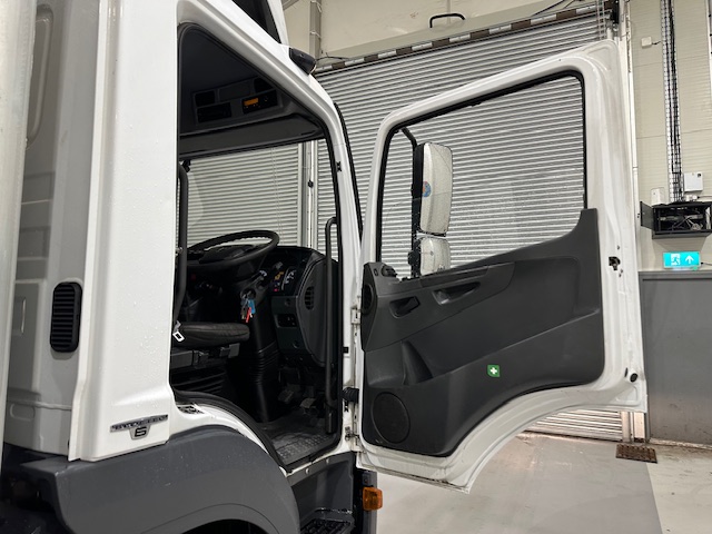 Mercedes Atego 1524 Day Cab  Box Van