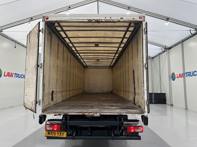 DAF CF 330 6×2 10 Tyre Sleeper Cab Curtainsider