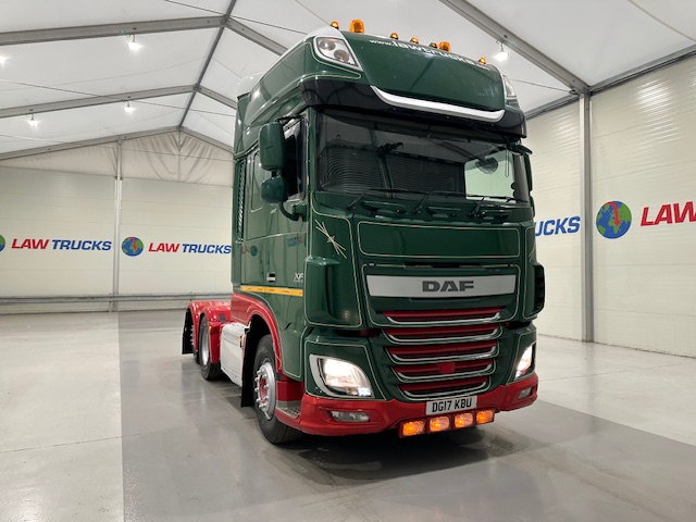DAF XF 460 6×2 Rear Lift Tractor Unit Manual