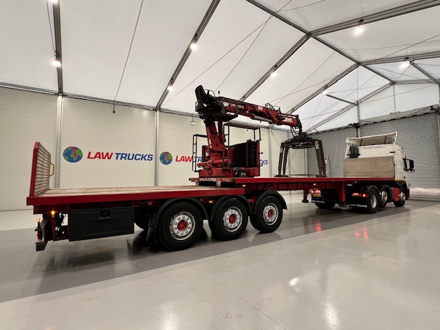 Volvo FM 450 Tractor Unit with Corus Brick Grab Trailer