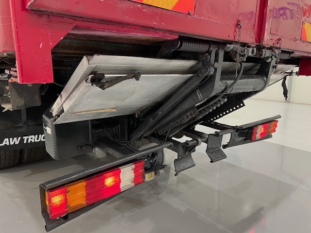 Mercedes Axor 1824 Day Cab Curtainsider