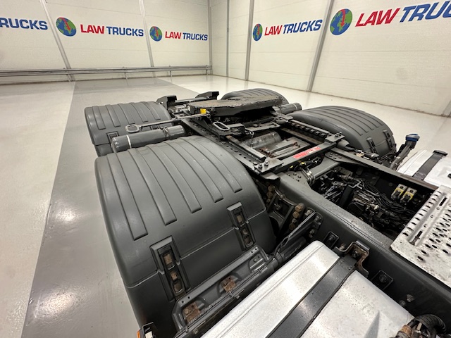 Scania R450 6×2 Midlift Highline Tractor Unit