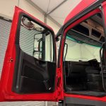 Mercedes Actros 2533 6×2 Sleeper Cab Curtainsider - thumbnail