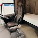 DAF CF 250 4×2 Sleeper Cab Curtainsider - thumbnail