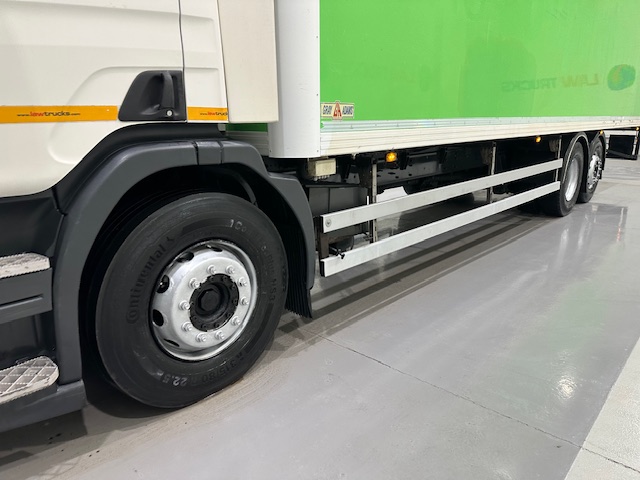 Scania P280 6×2 Rear Lift Day Cab Fridge Box