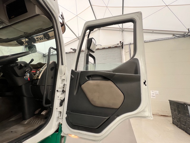 Renault Premium 460 6×2 Midlift Tractor Unit