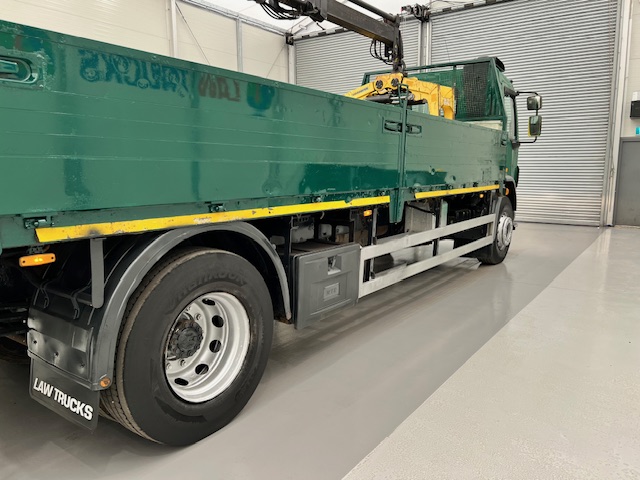 Daf LF55 220 Day Cab Dropside Crane