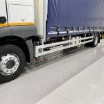 Mercedes Actros 1824 Sleeper Cab Curtainsider - thumbnail