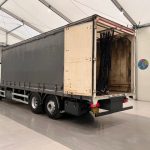 DAF CF75 310 Rear Lift Sleeper Cab Curtainsider - thumbnail