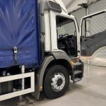 Mercedes 1824 4×2 Day Cab Curtainsider - thumbnail