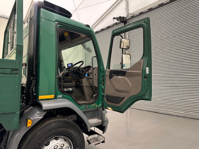 DAF LF55 220 Day Cab Dropside Crane