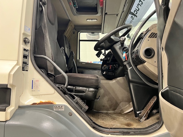 DAF CF85 360 6×2 Midlift Tractor Unit