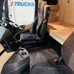 Mercedes Actros 1830 Sleeper Curtainsider Box Van - thumbnail