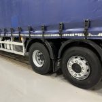 Mercedes Actros 2530 6×2 Sleeper Cab Curtainsider - thumbnail