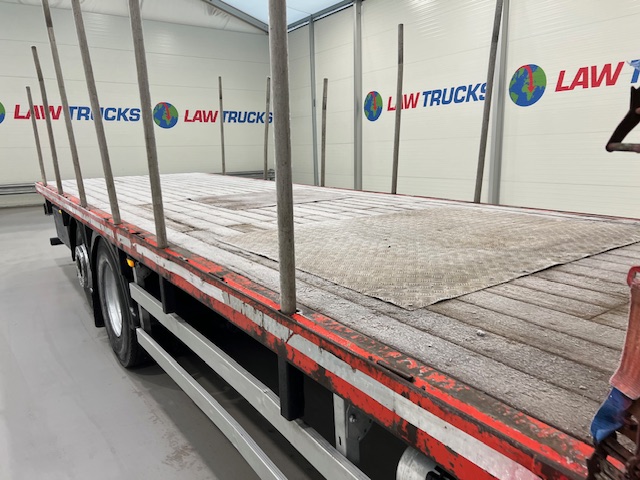 Scania P280 6×2 Rear Lift Flatbed with Crane
