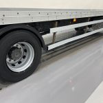 Mercedes Actros 1824 4×2 Sleeper Cab Box Van - thumbnail
