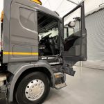 Scania R94 220 4×2 Sleeper Cab Box Van Manual - thumbnail