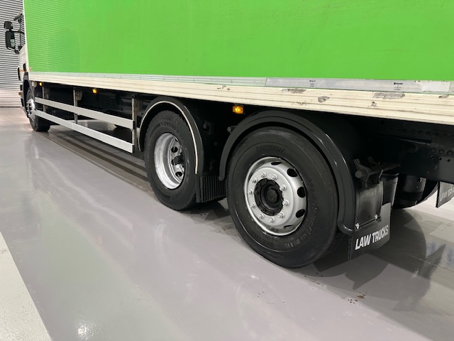 Scania P280 6×2 Rear Lift Day Cab Fridge Box