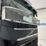 Volvo FH 500 6×2 Midlift Tractor Unit Safari Edition - thumbnail