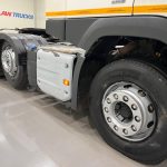 Volvo FM 450 6×2 Midlift Tractor Unit - thumbnail