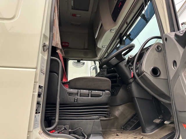DAF XF 510 6×2 Midlift Tractor Unit
