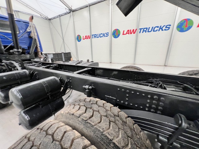Scania P370 8×4 Rest Cab Tipper Manual