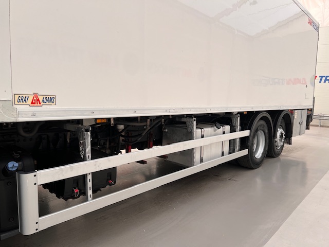 DAF CF 290 6×2 Rear Steer Fridge Box